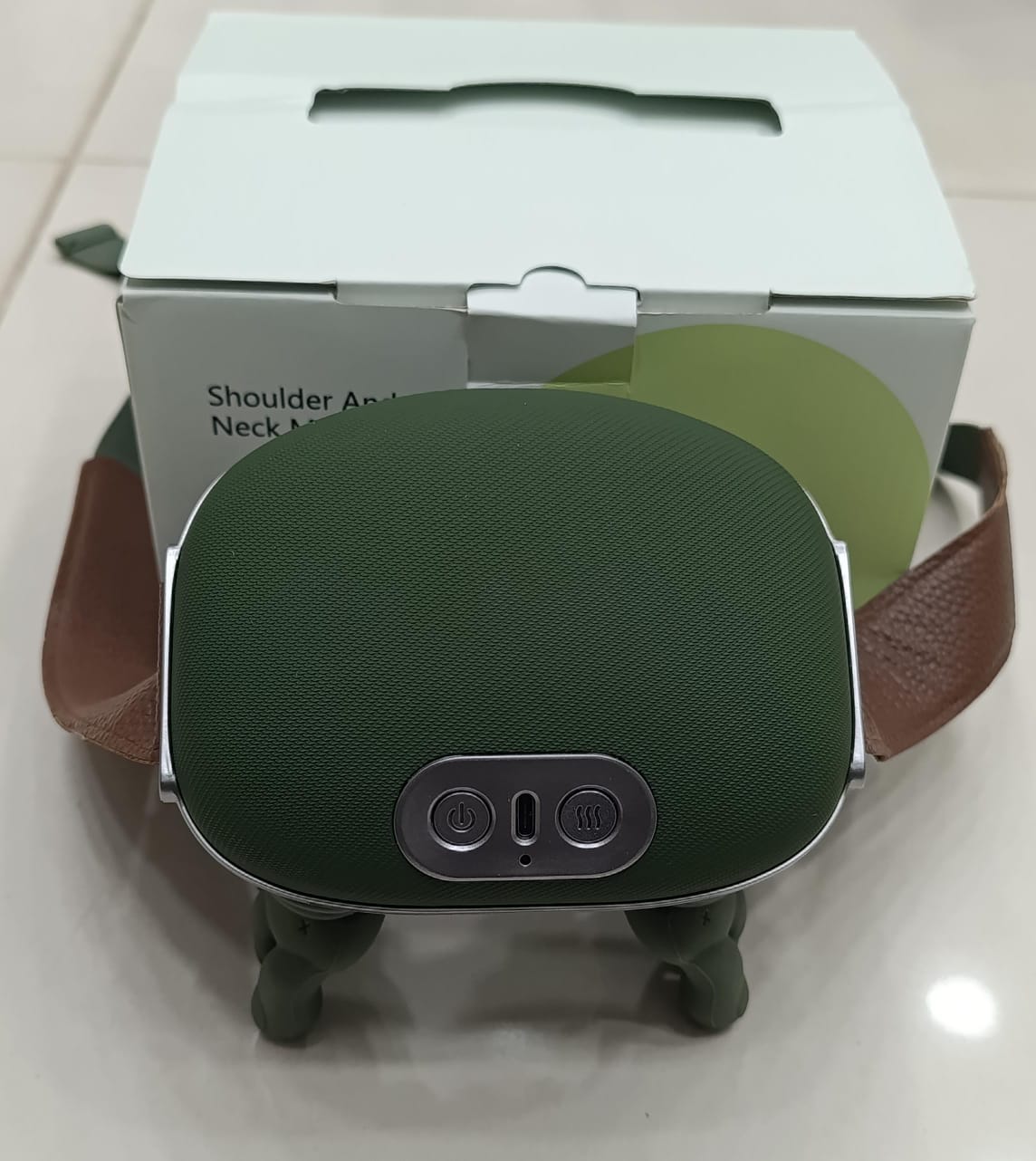 Ultra-Portable Pro Massager – Deep Tissue Neck, Back & Shoulder Relief with Heat Therapy